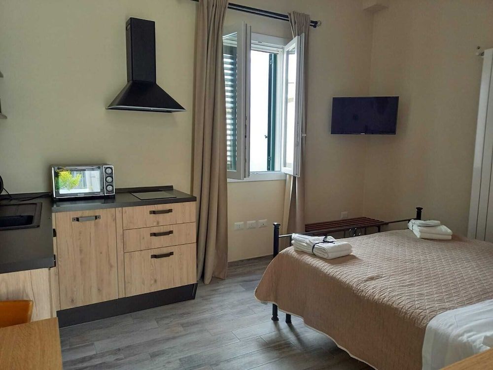 La Grazia Trani Classic Double Room 2