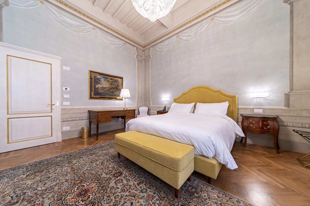 Residenza d'epoca Luca Pacioli Comfort Room, 1 Queen Bed, City View 3