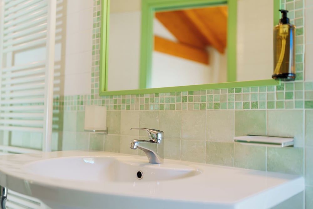 Villa Luisa Francesca Junior Suite, Vineyard View 8