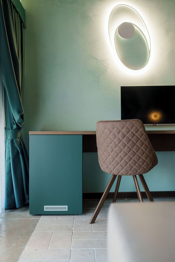 Villa Luisa Francesca Standard Room, Park View 8