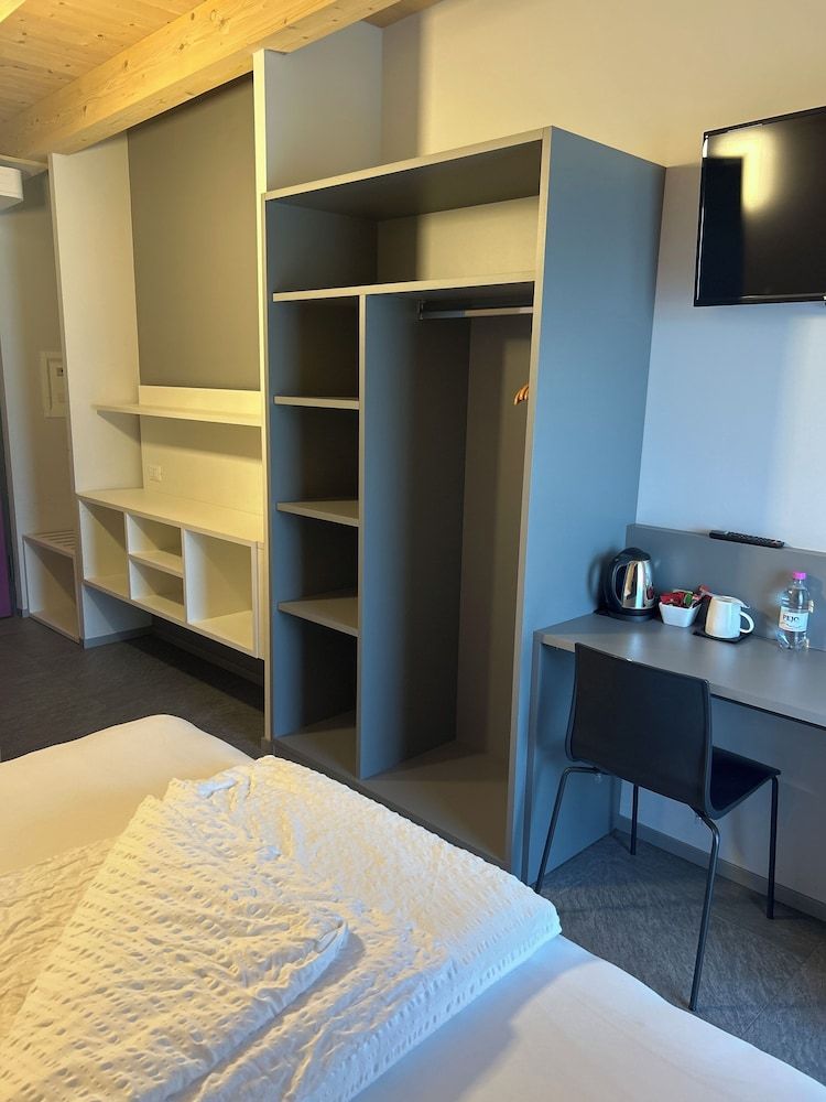 Agriturismo Margone Double or Twin Room, Balcony, City View 2