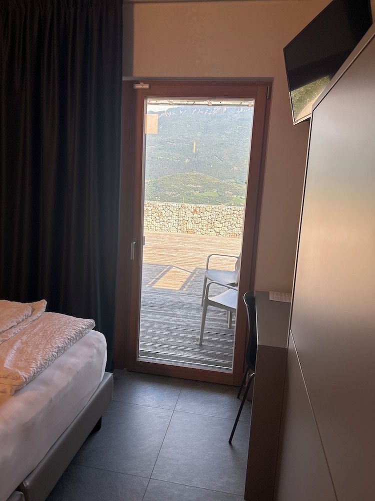 Agriturismo Margone Double or Twin Room, Balcony, City View 3