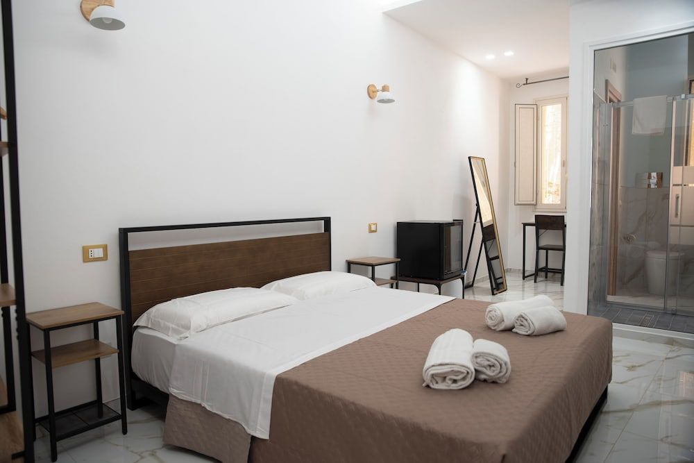 Classic Double Room, City View