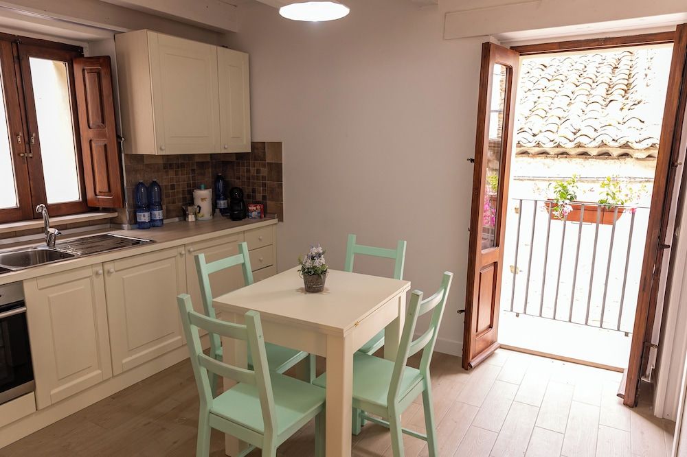 Il Borghetto Family Apartment, Balcony 12