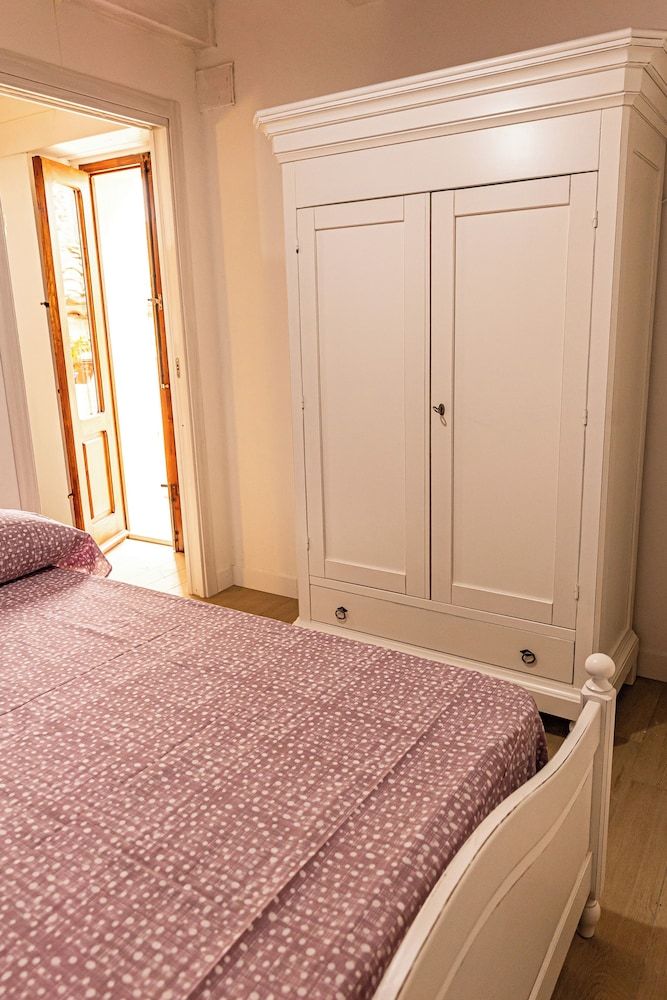 Il Borghetto Family Apartment, Balcony 3