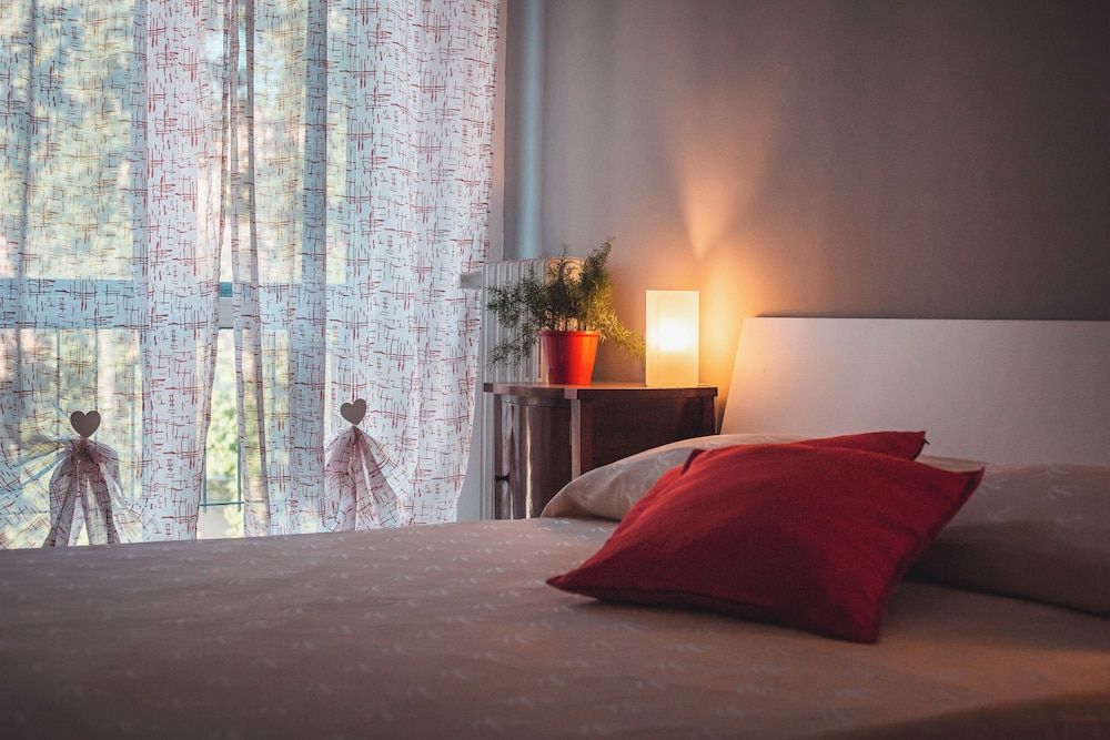 Guest House COLORS Deluxe Triple Room 4