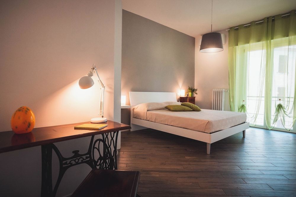 Guest House COLORS Deluxe Double Room, Non Smoking, Balcony 4