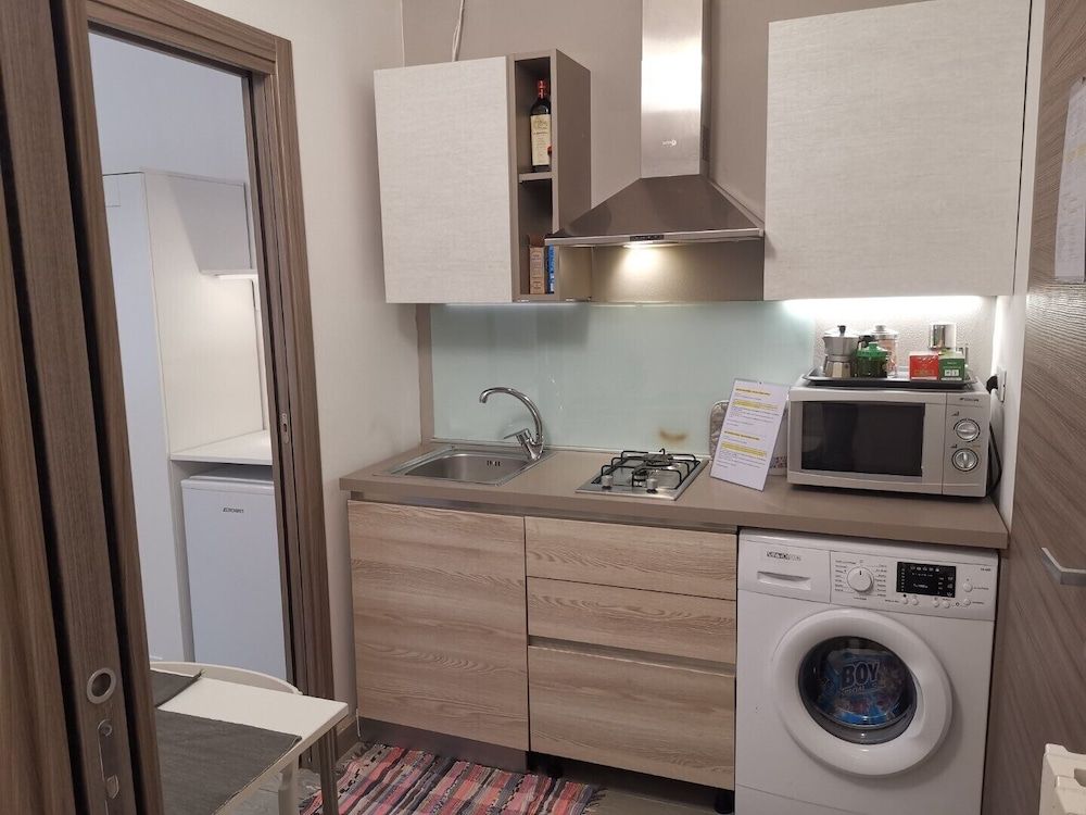 Casa Belfiore - Martiri di Belfiore 23 Classic Studio, Patio, Garden View 5