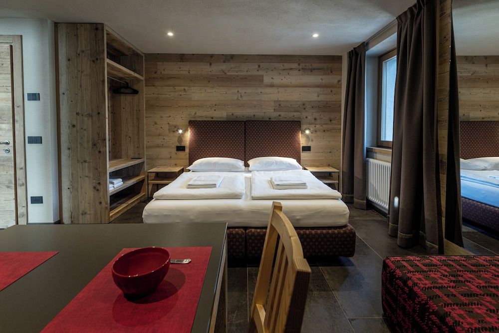 BAITA LARIX BORMIO Deluxe studio second floor 2