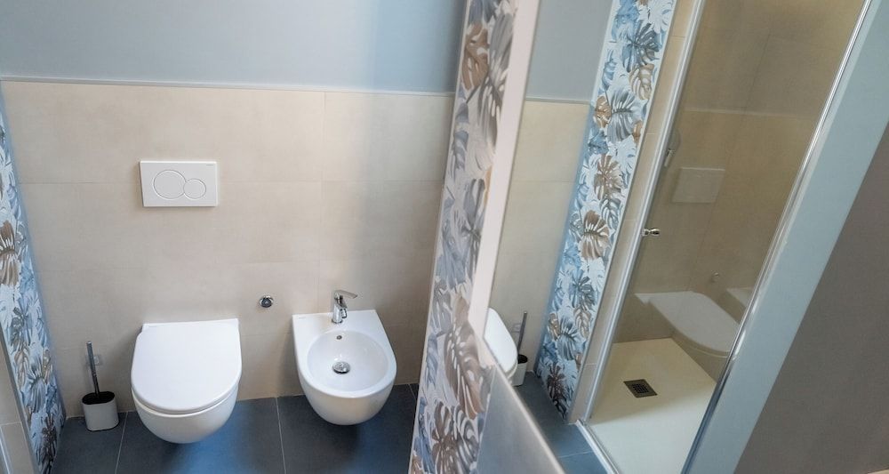 Opera Hotel Superior Quadruple Room, Balcony, Courtyard View 34