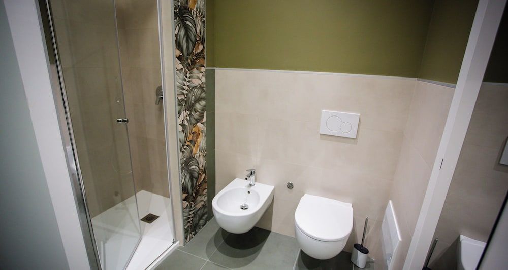 Opera Hotel Standard Quadruple Room 20