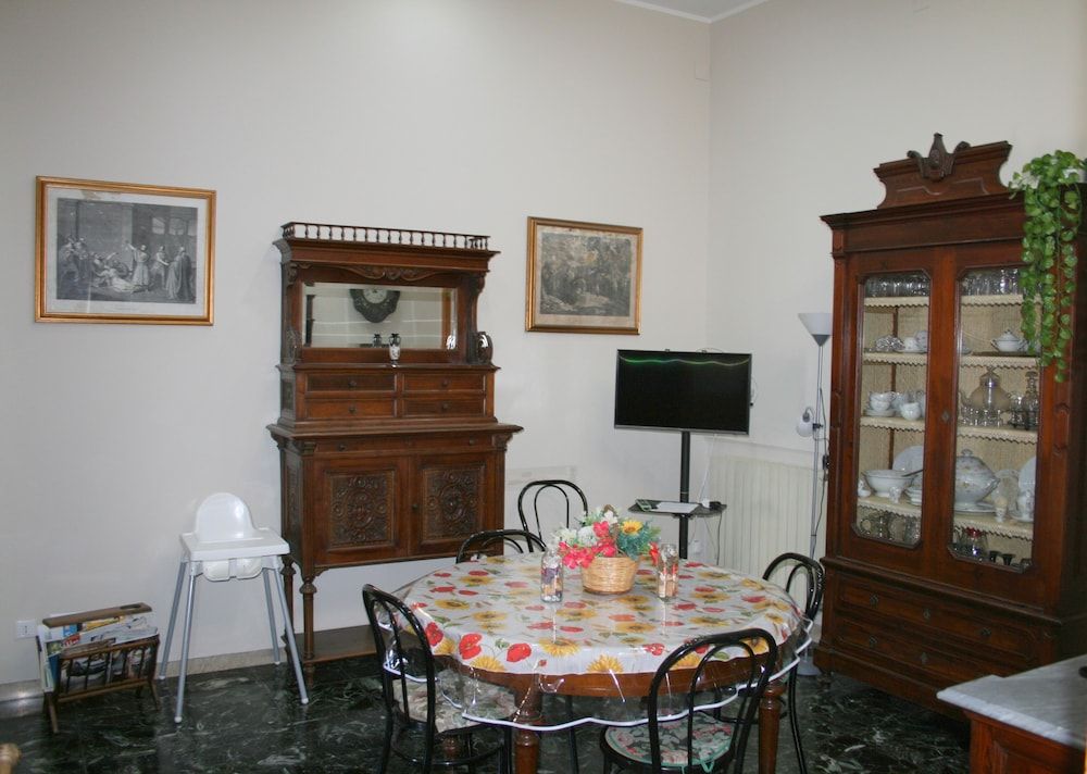 Sole&Luna Apartment, 2 Bedrooms, Balcony, City View 5