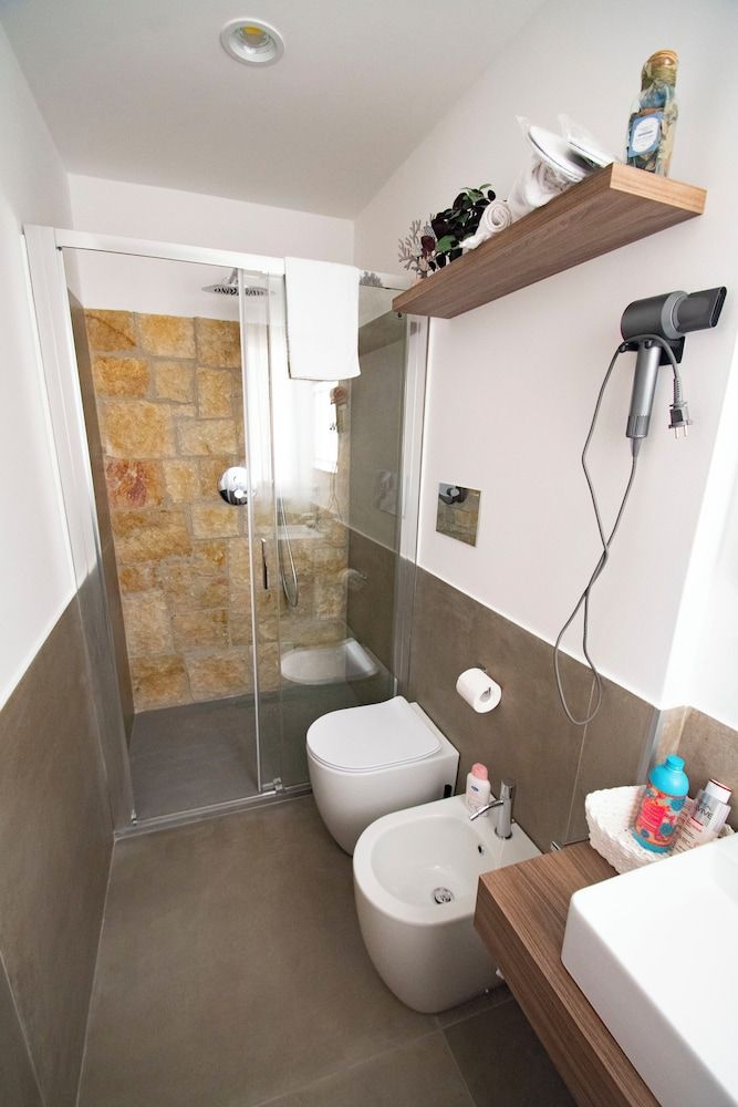 my Vesta Suites Deluxe Studio Suite, Balcony, Sea View 6