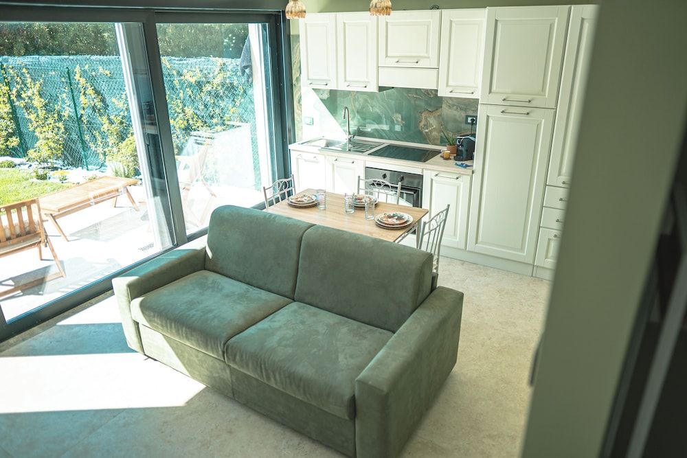 Il Piccolo Paradiso Superior Studio Suite, Patio, Garden View 7