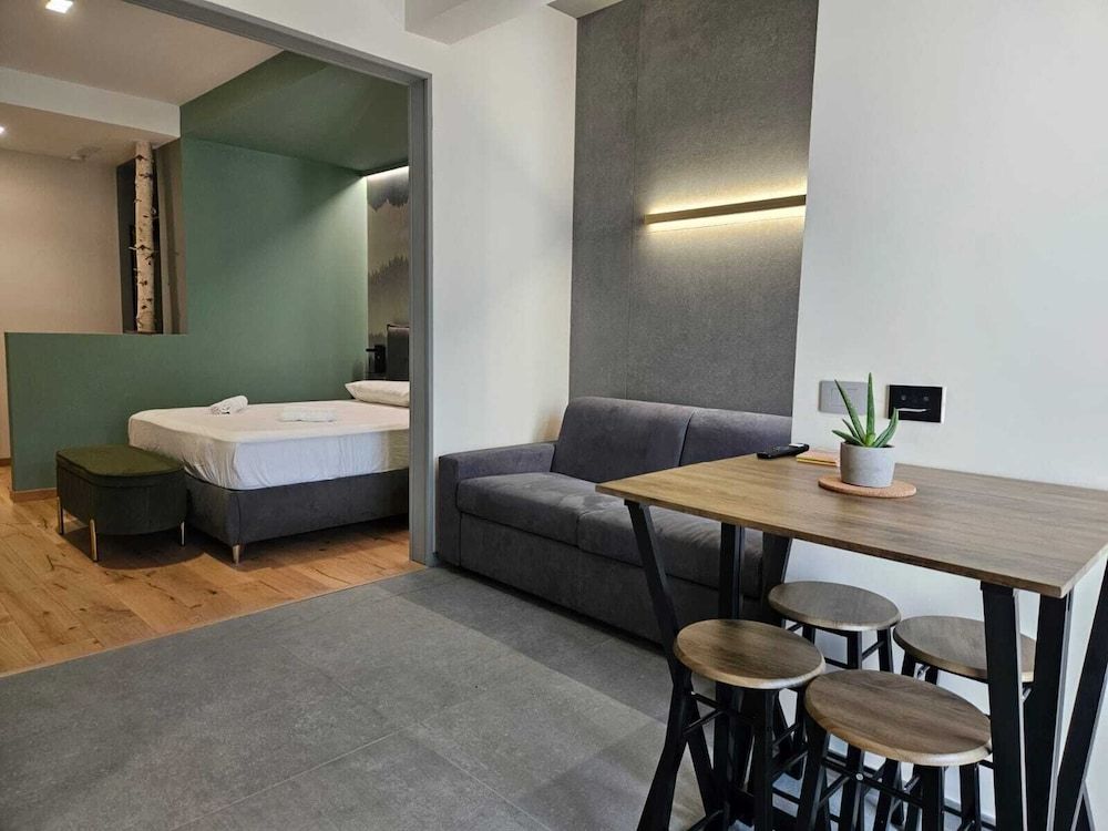 Il Piccolo Paradiso Family Studio Suite, Patio, Garden View 7