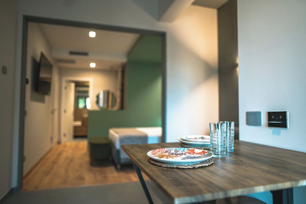 Il Piccolo Paradiso Family Studio Suite, Patio, Garden View 8