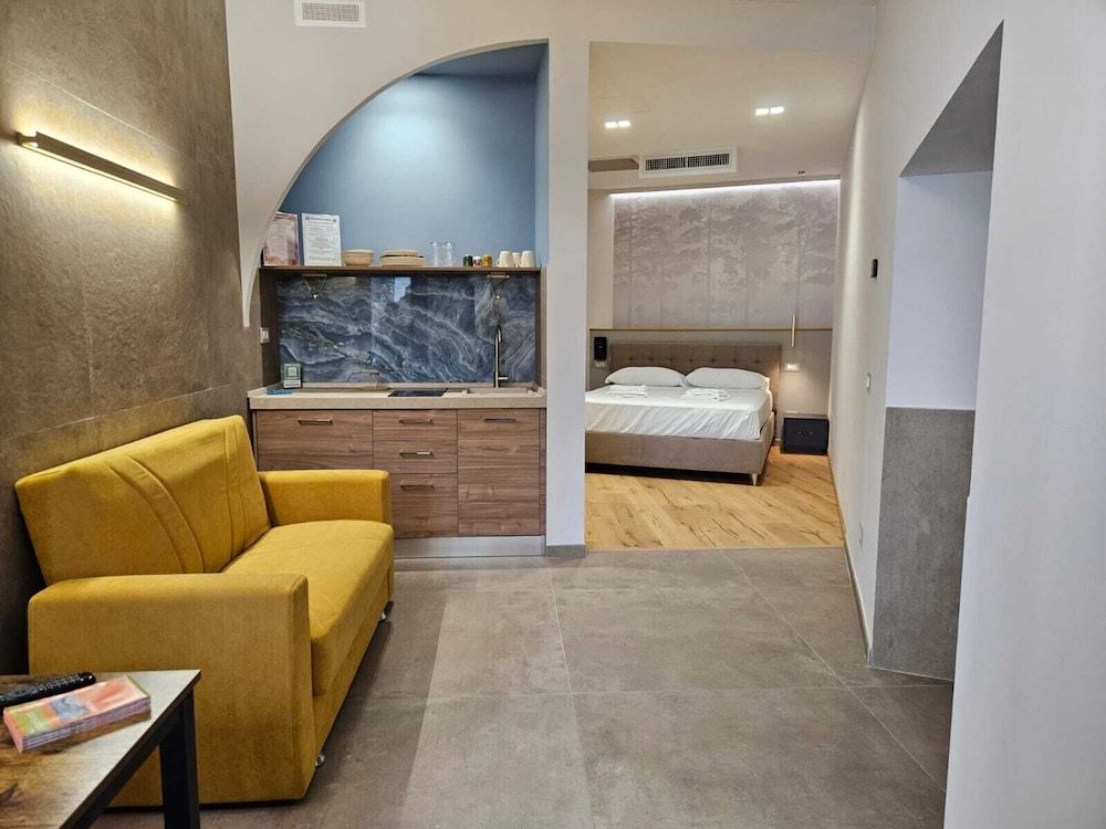 Il Piccolo Paradiso Junior Studio Suite, Patio, Garden View 10