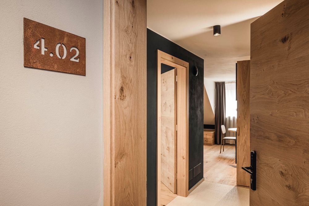 Apartment 4.02