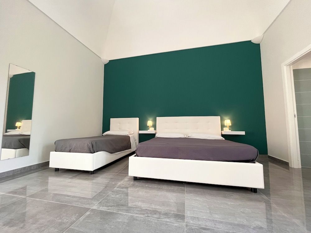 DC House Double Room, Balcony 6