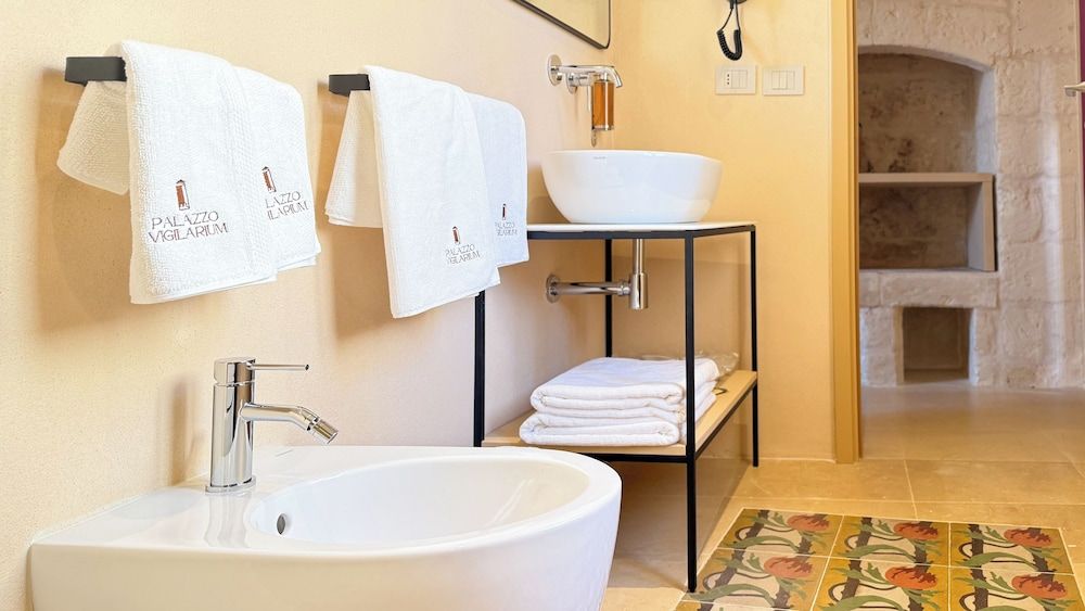 PALAZZO VIGILARIUM - Boutique Rooms Deluxe Room, City View 13