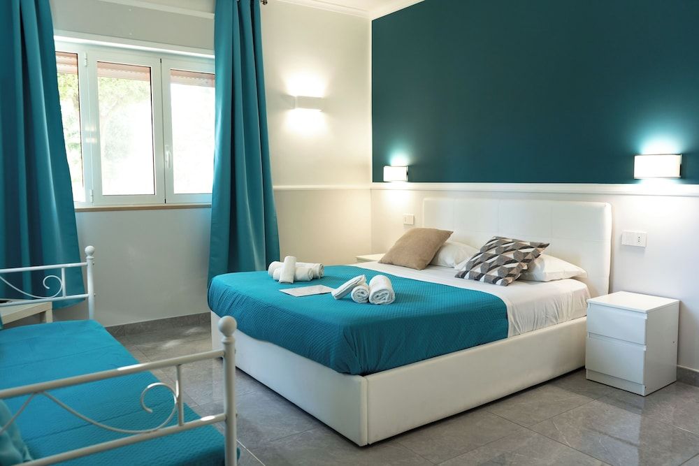 Royal Rooms Comfort Double Room, Garden View 5