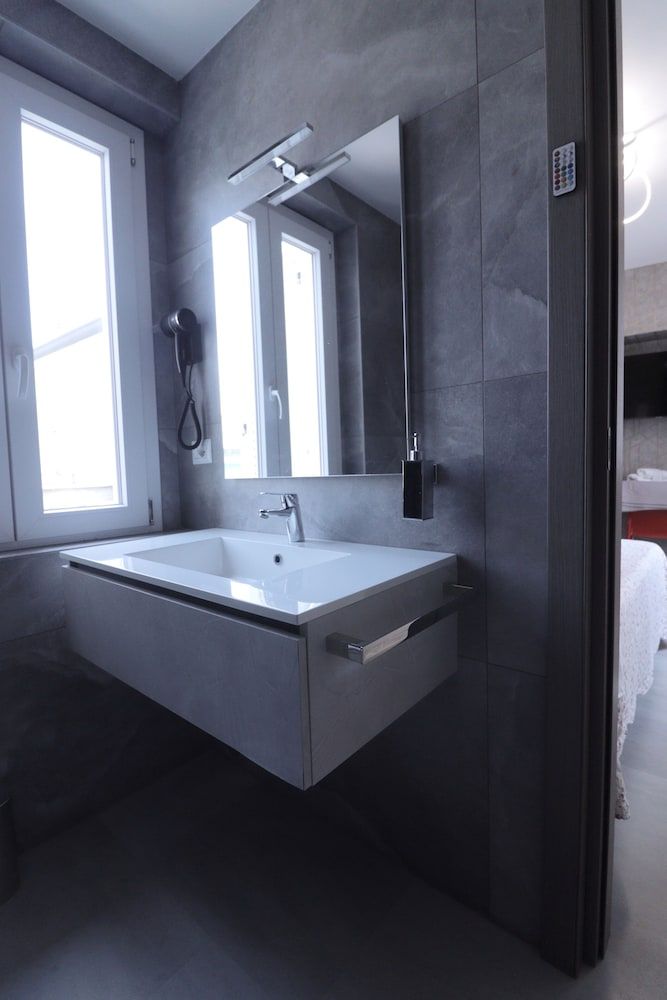 Hotel Pontenuovo Standard Double Room 3