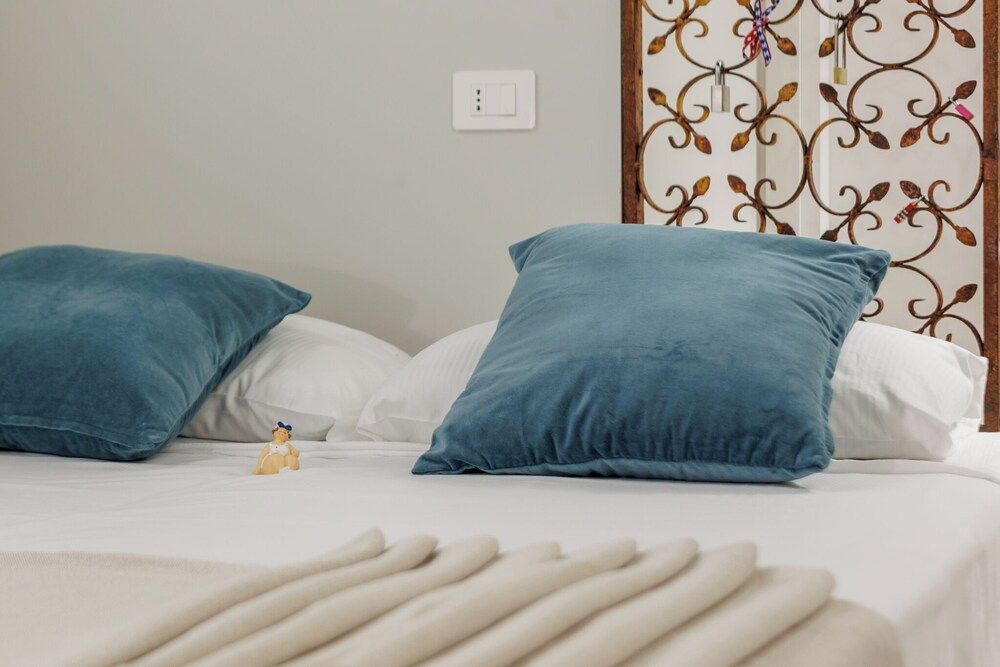 SOHO Fontana Grande By Dasso Luxury Double or Twin Room 2