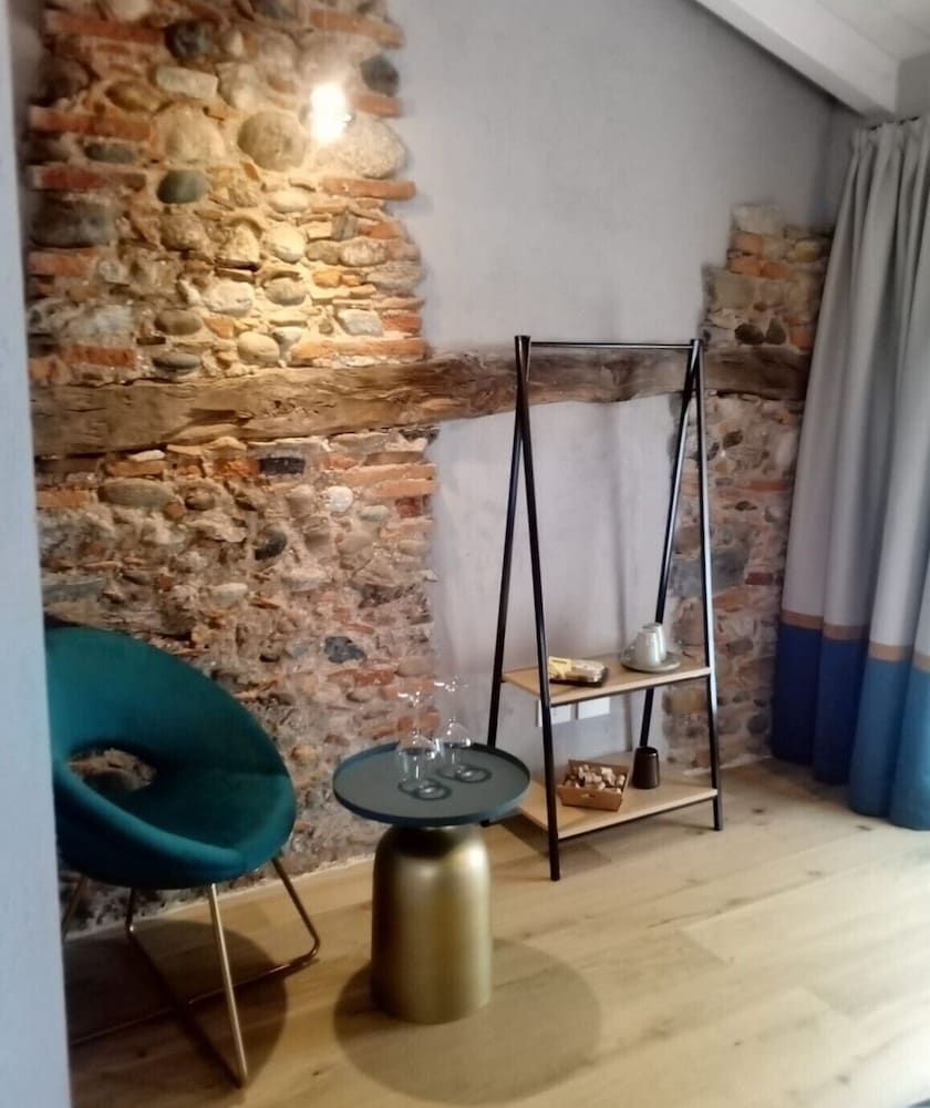 Decanter House Standard Double Room 3