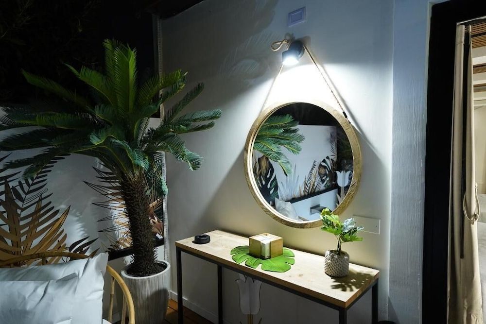 Barneys Club B&b Double Room, Patio 3