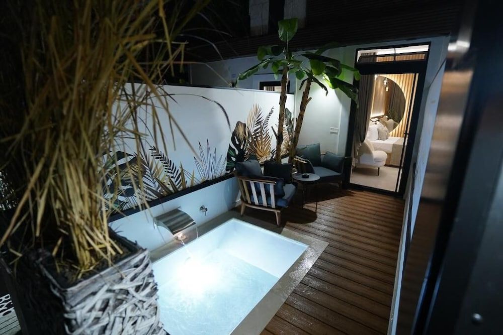 Barneys Club B&b Luxury Double Room, Patio 11