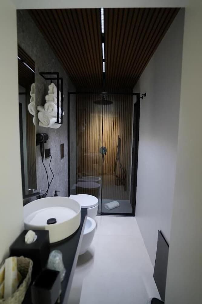 Barneys Club B&b Double Room, Patio 9