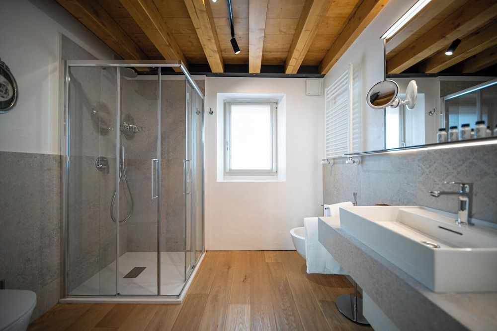 Tenuta Duchi Corbanus Duplex, Vineyard View 23