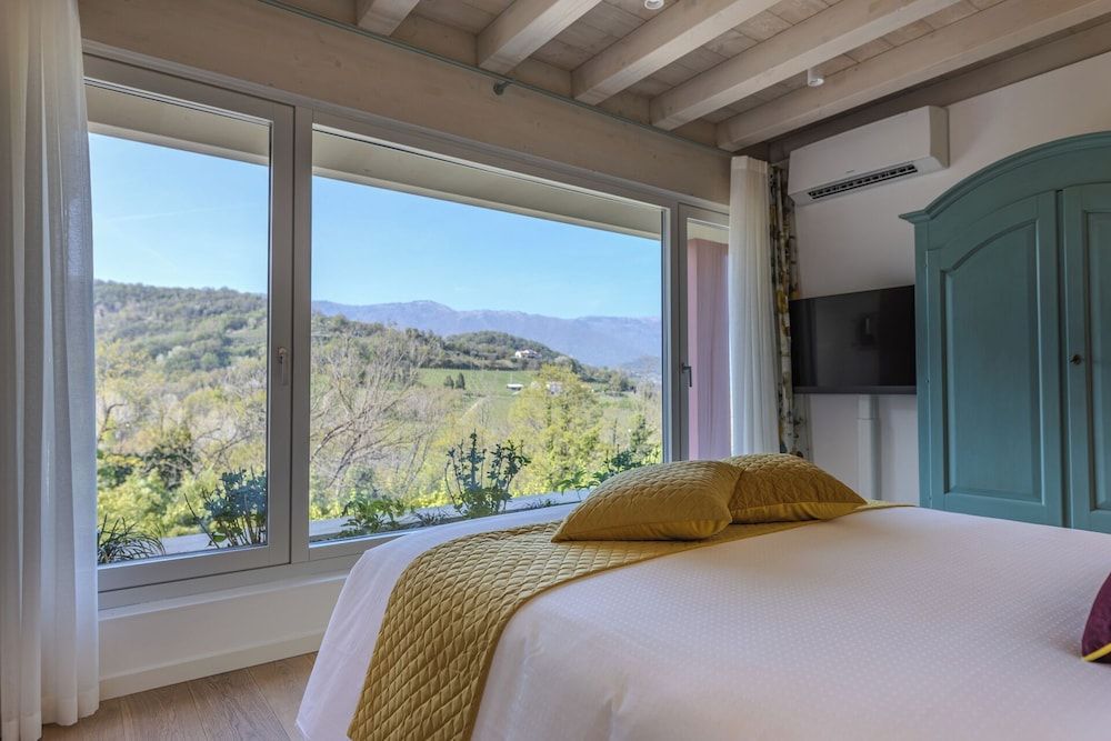 Tenuta Duchi Corbanus Apartment, Hill View, Ground Floor 6