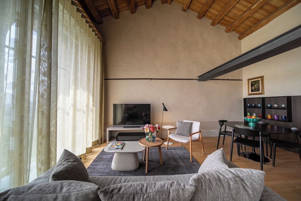 Tenuta Duchi Corbanus Duplex, Vineyard View 15