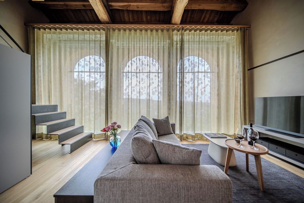 Tenuta Duchi Corbanus Duplex, Vineyard View 14