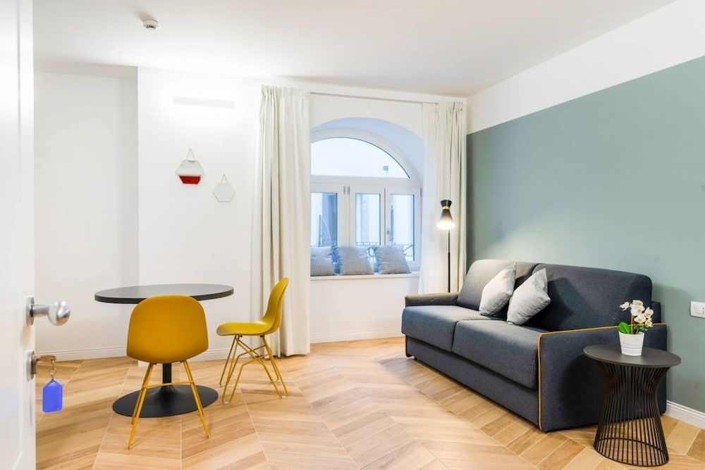 Deluxe Apartment, 1 Bedroom, Courtyard View