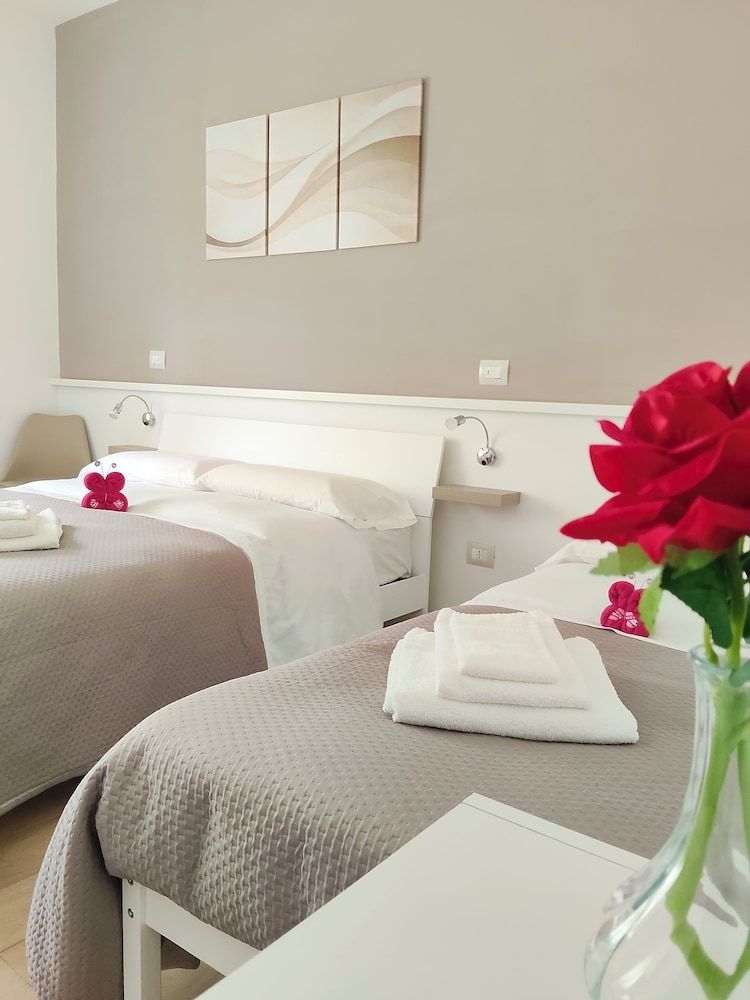 B&B Alle porte del centro Family Room, Air conditioning 9