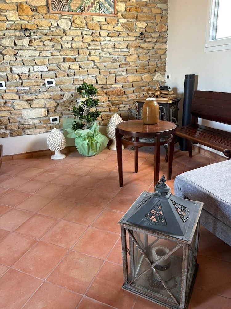 Selinunthia country house Superior Triple Room 5