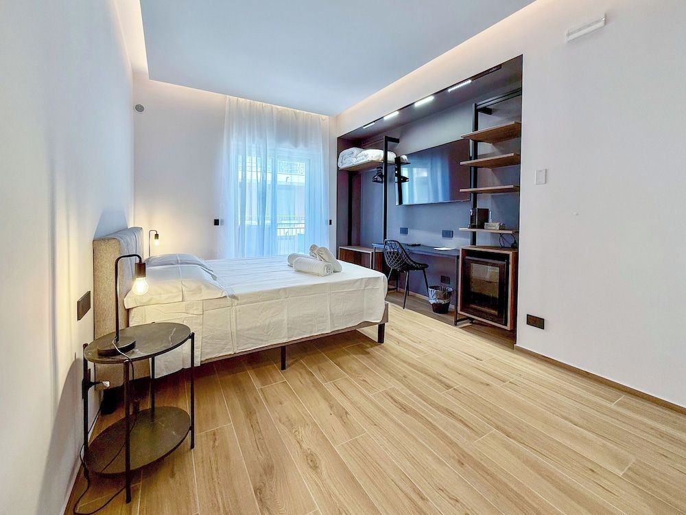 LumiaRooms Junior Double Room 16