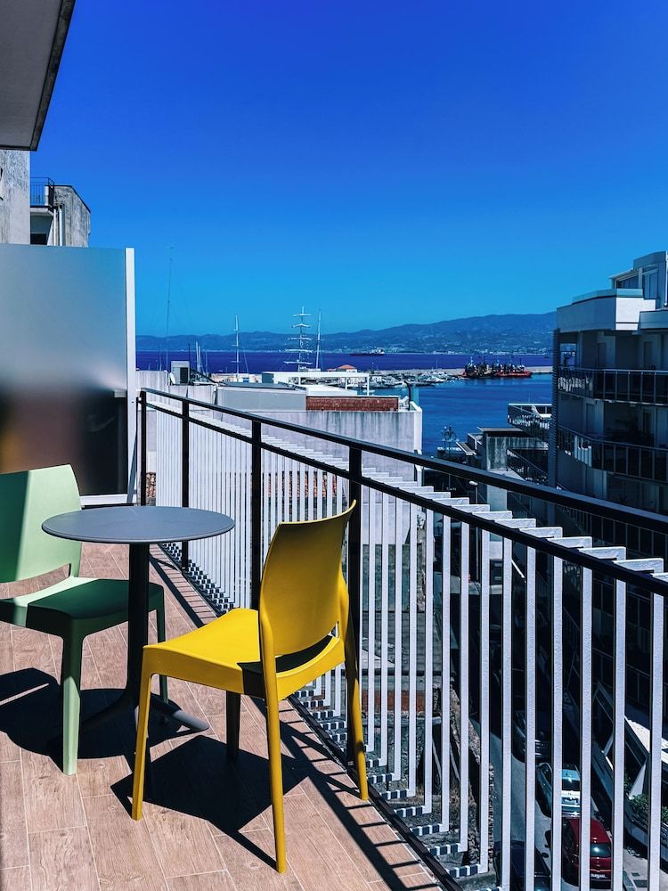 LumiaRooms Superior Double Room, Partial Sea View 18