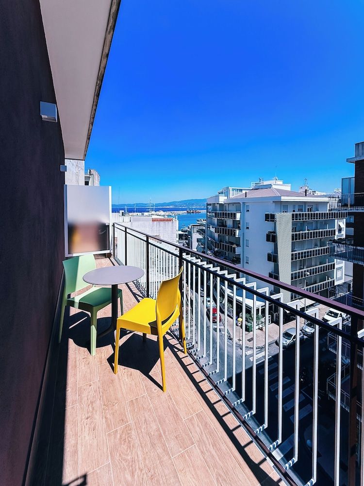 LumiaRooms Superior Double Room, Partial Sea View 17