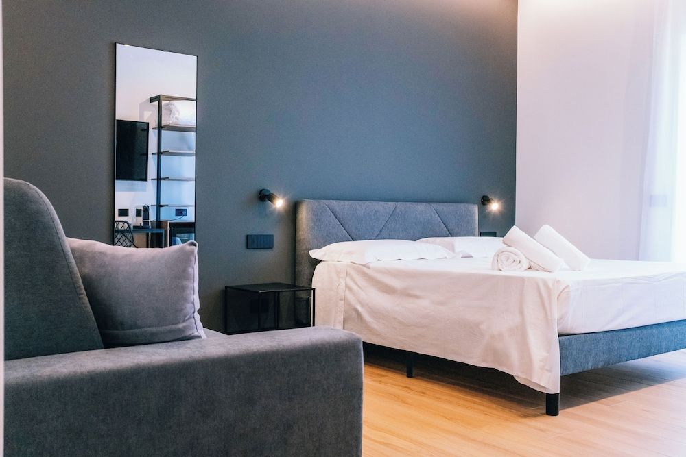 LumiaRooms Superior Double Room, Partial Sea View 6