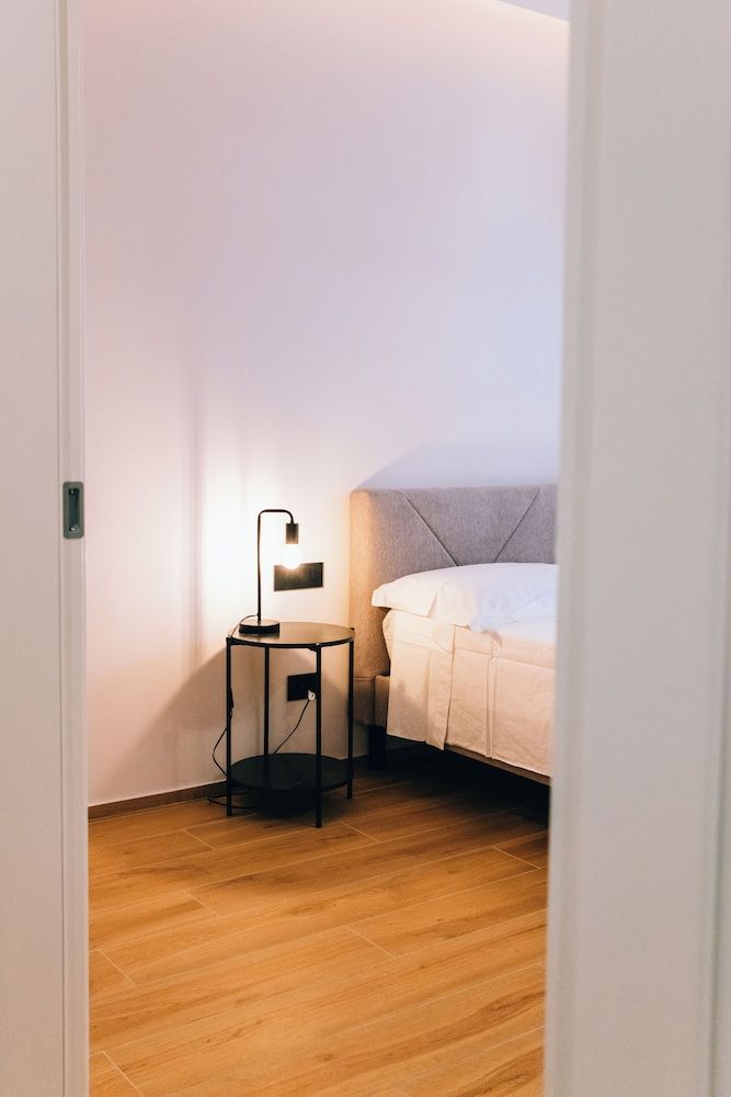 LumiaRooms Junior Double Room 4