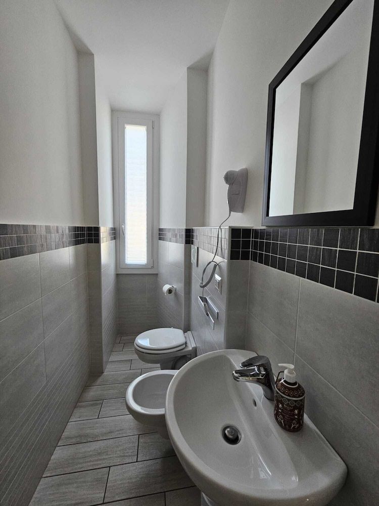 Guest House Il Ferroviere Double Room (2 Bedrooms) 22