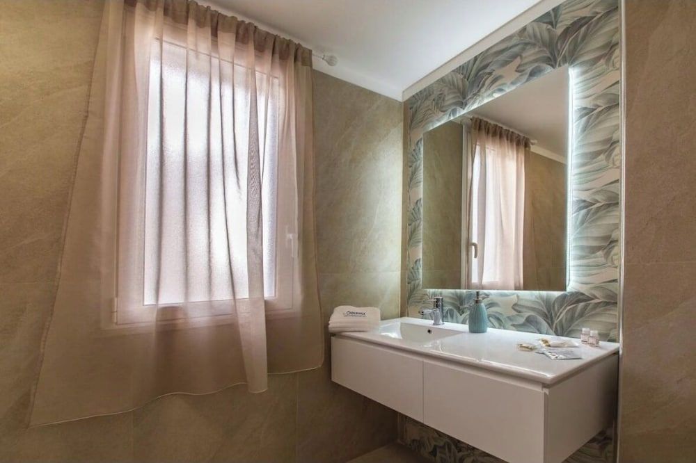 ONDA BIANCA LUXURY APARTMENTS Deluxe Apartment 9