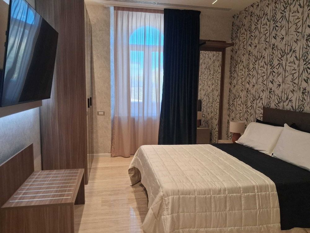 Villa Giada Luxury Boutique Hotel Superior Double Room, Sea View 4
