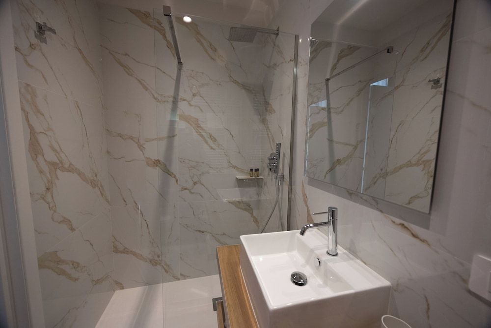 EXTRA B&B Triple Room 4