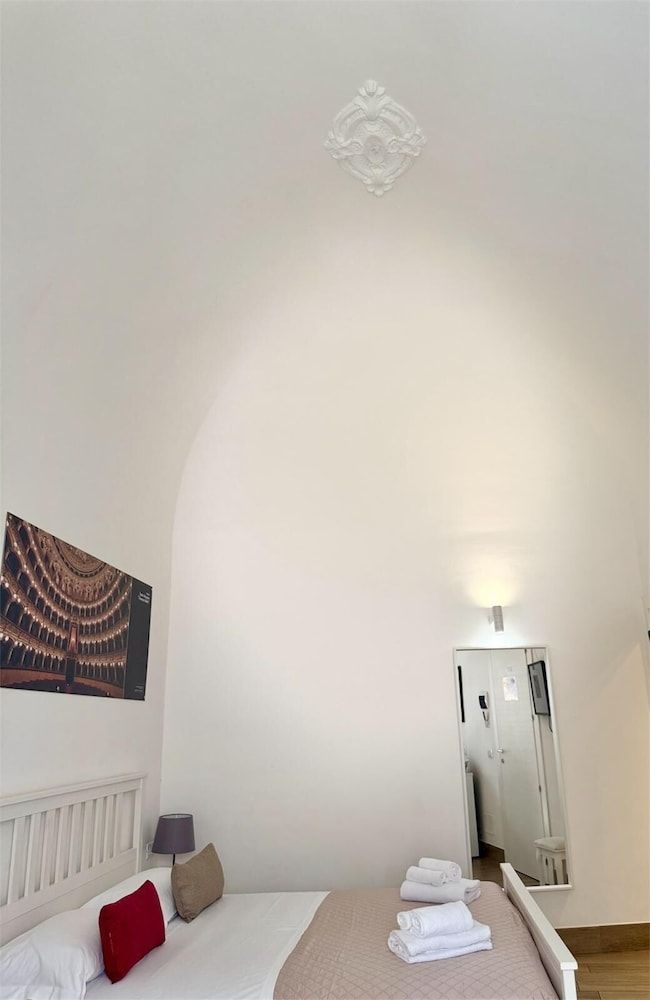 City Double Room, Courtyard View