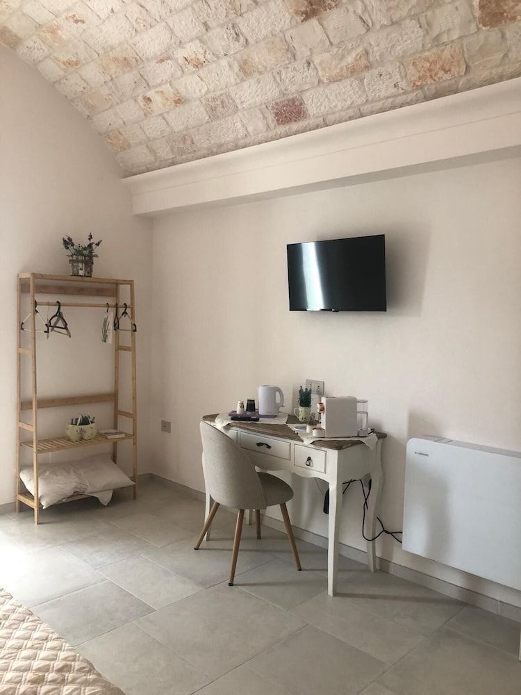 Villa Itriò Classic Room, Garden View 8