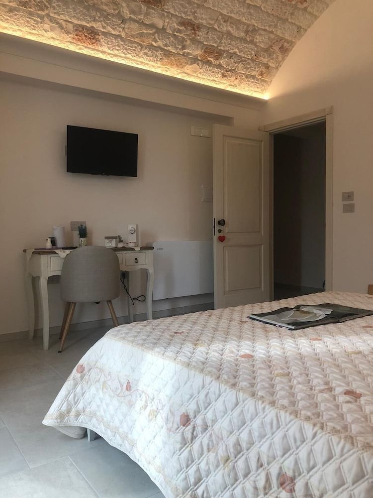 Villa Itriò Classic Room, Garden View 7